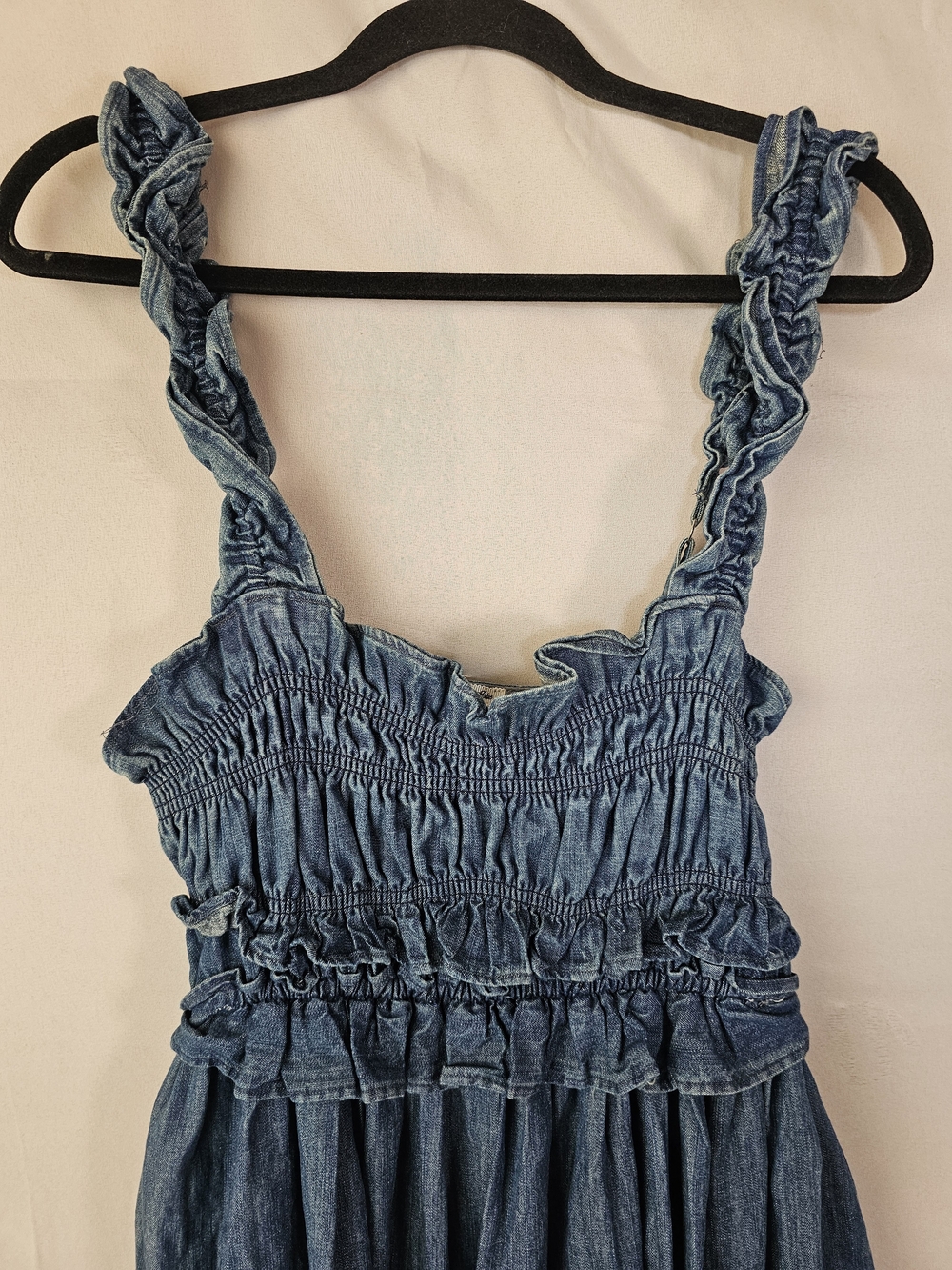NWT Kimchi Blue Kenzie Empire Waist Bow Back Denim Maxi Dress - Picture 5 of 9